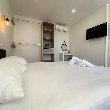 La Cle -climatisation - Parking Prive - Ideale - Professionnels - Familles - Amis Apartamento Hyères